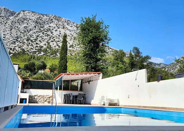 Sv. Ilija * אורביץ